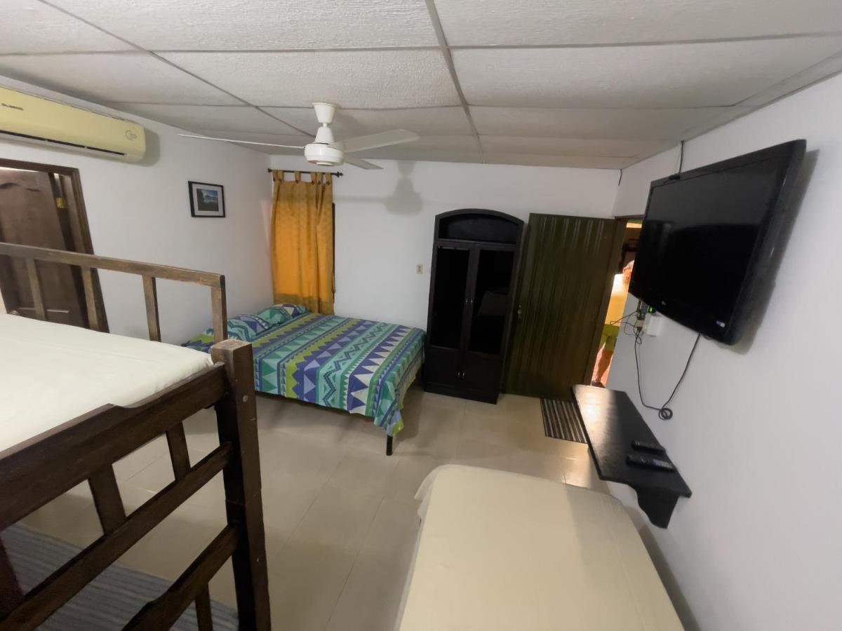 Hostal Atitlan Santa Marta  Eksteriør bilde