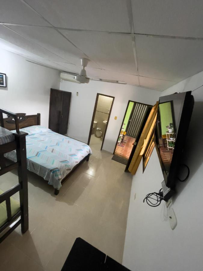 Hostal Atitlan Santa Marta  Eksteriør bilde